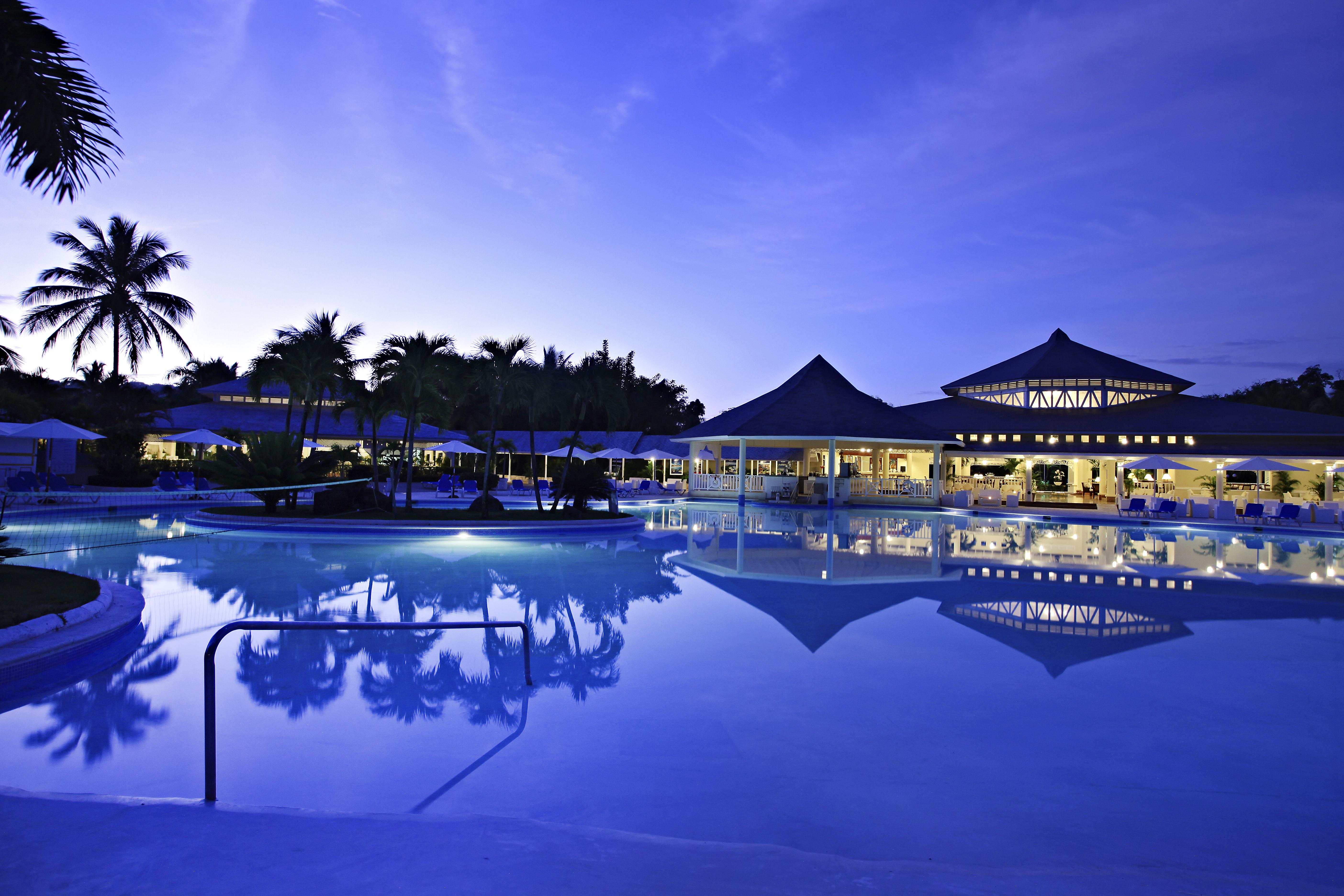 Bahia Principe Grand San Juan Hotell Río San Juan Exteriör bild