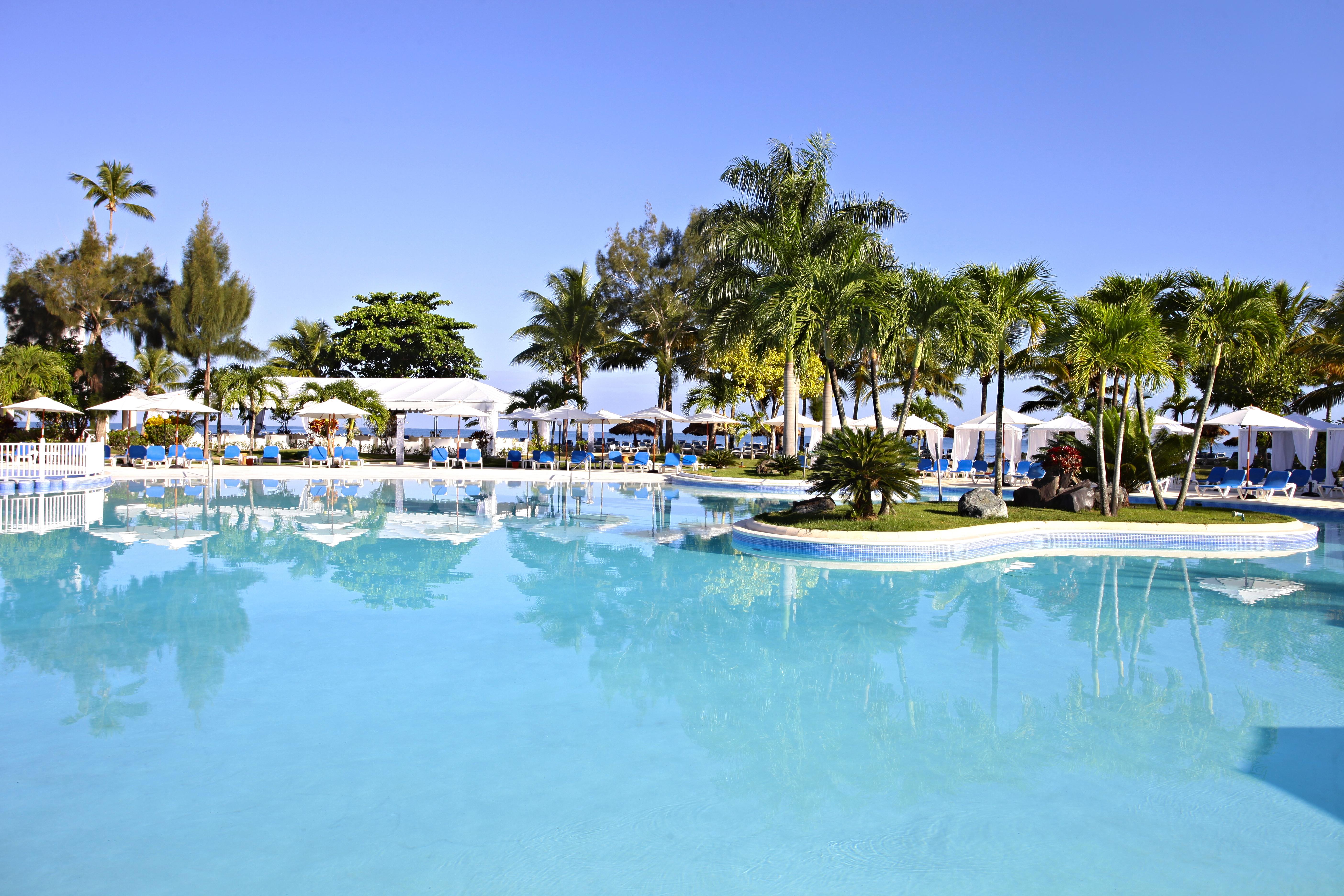 Bahia Principe Grand San Juan Hotell Río San Juan Exteriör bild